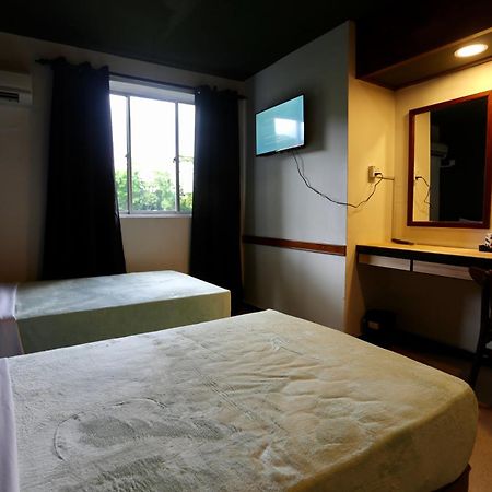 Fata Hotel By Project Borneo Кучінг Екстер'єр фото