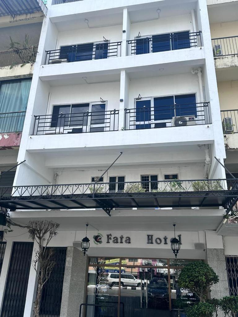 Fata Hotel By Project Borneo Кучінг Екстер'єр фото